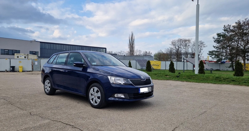 Skoda Fabia cena 33900 przebieg: 150000, rok produkcji 2018 z Bydgoszcz małe 154